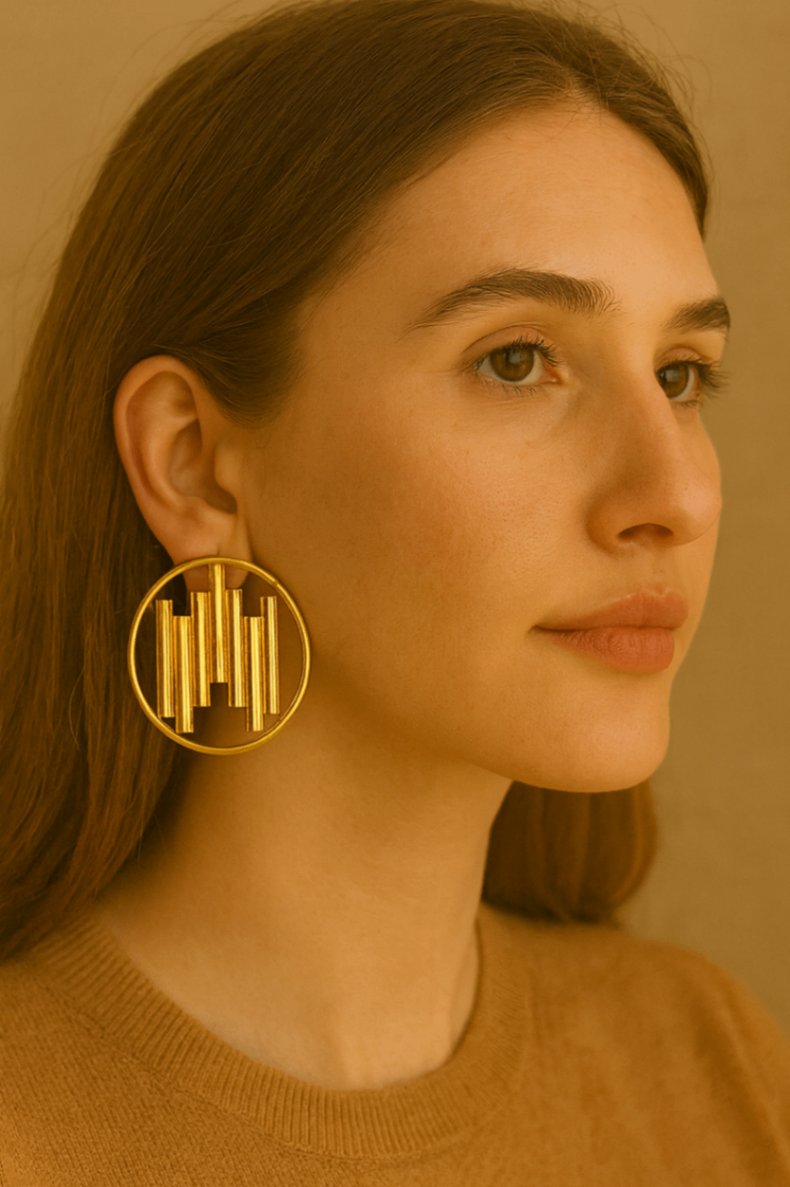 Tanira Studs