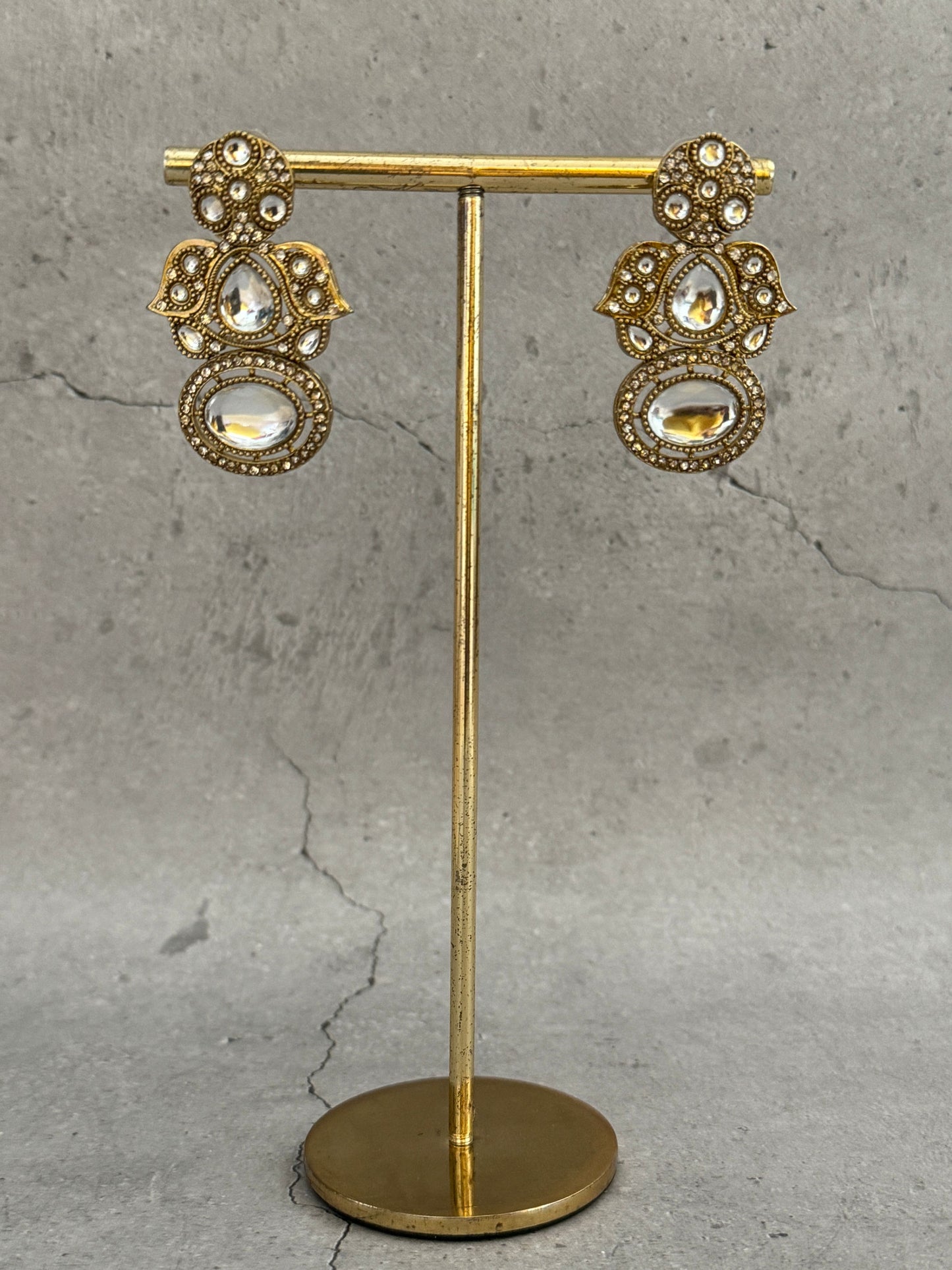 Tarini Danglers