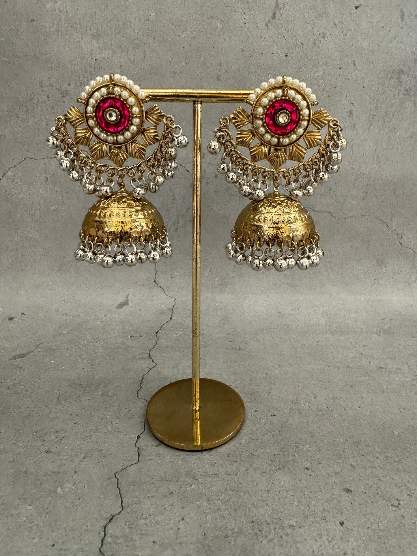 Vamika Jhumkis