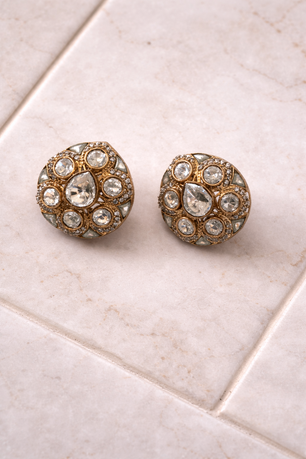 Pranali Multicolor Studs