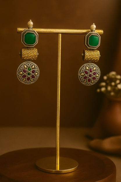 Roopika Danglers