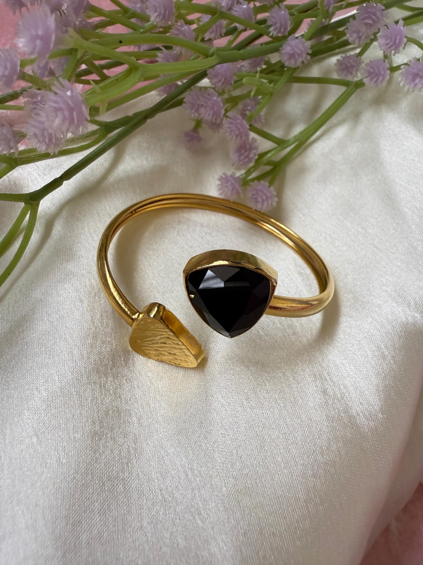 Black Triangle Stone Bracelet