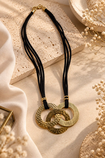 Entangled Circle Neckpiece