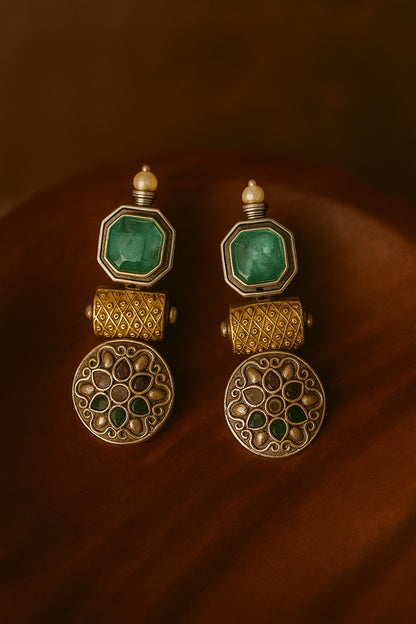 Roopika Danglers