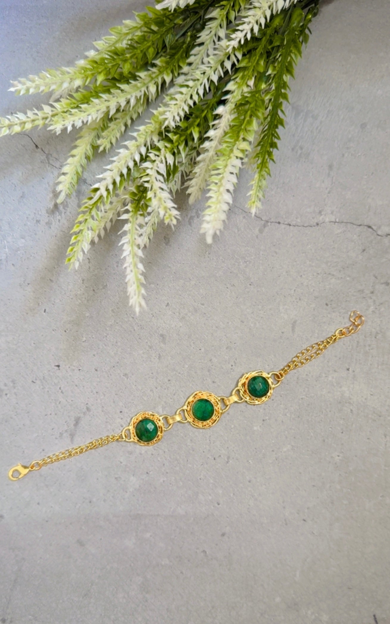 Green Shaded Stone Bracelet