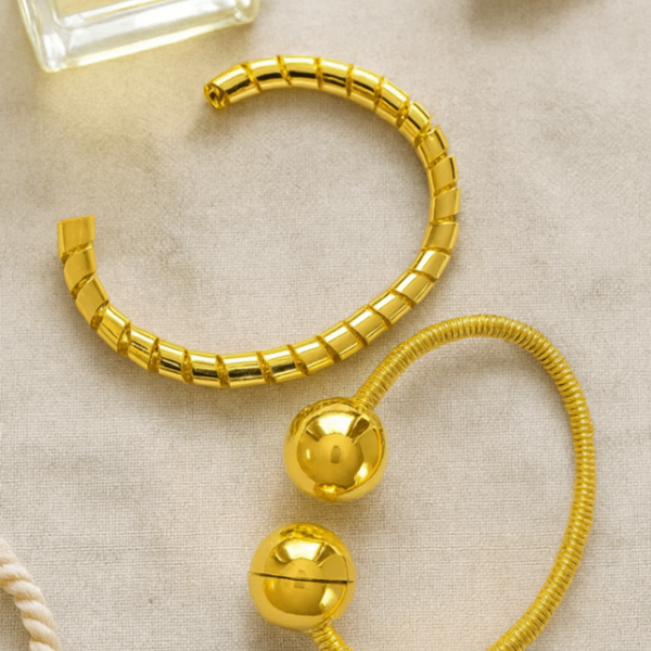 Aarvi Spring Bracelet