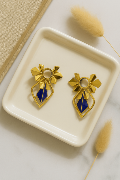 Aaina Studs