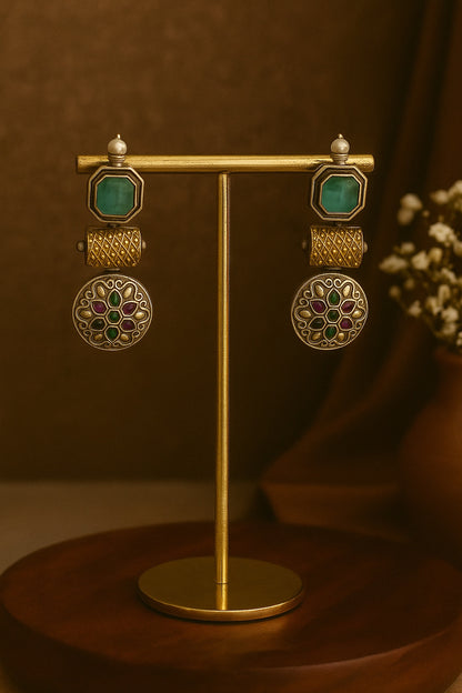 Roopika Danglers