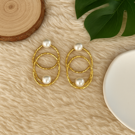 Amara Pearl Studs