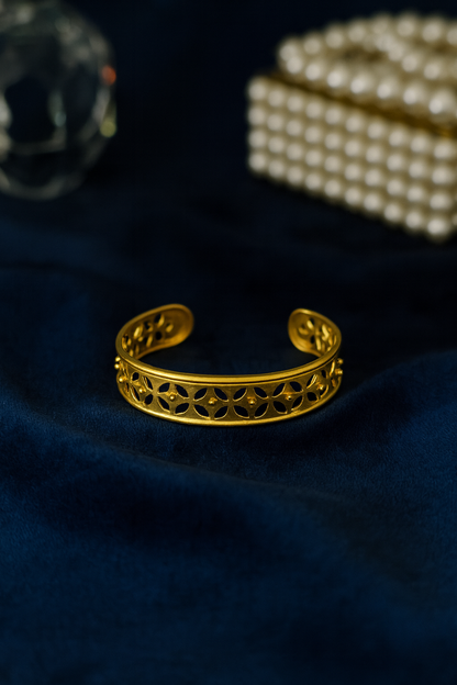 Cutwork Bracelet