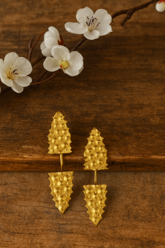Ishara Textured Studs
