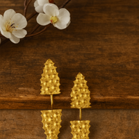 Ishara Textured Studs