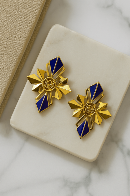 Amisha Studs