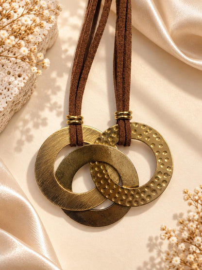 Entangled Circle Neckpiece