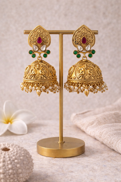 Sanya Jhumkis