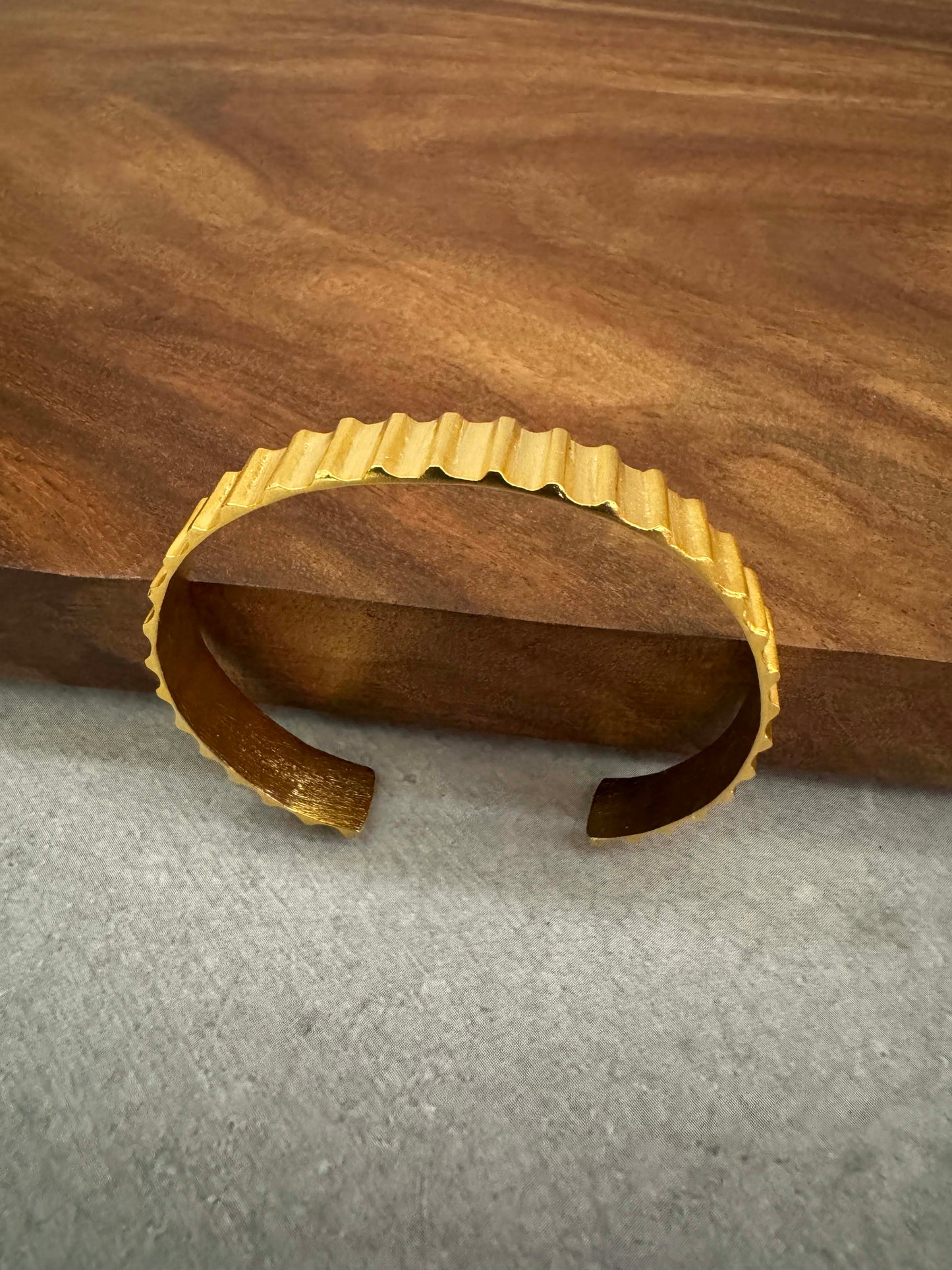 Textured Plate Bracelet