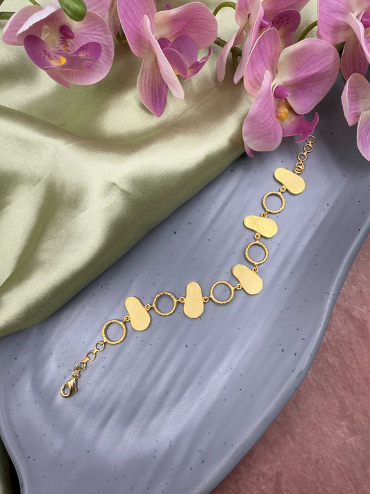 Abstract Loose Bracelet