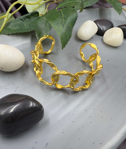 Textured Ring Bracelet