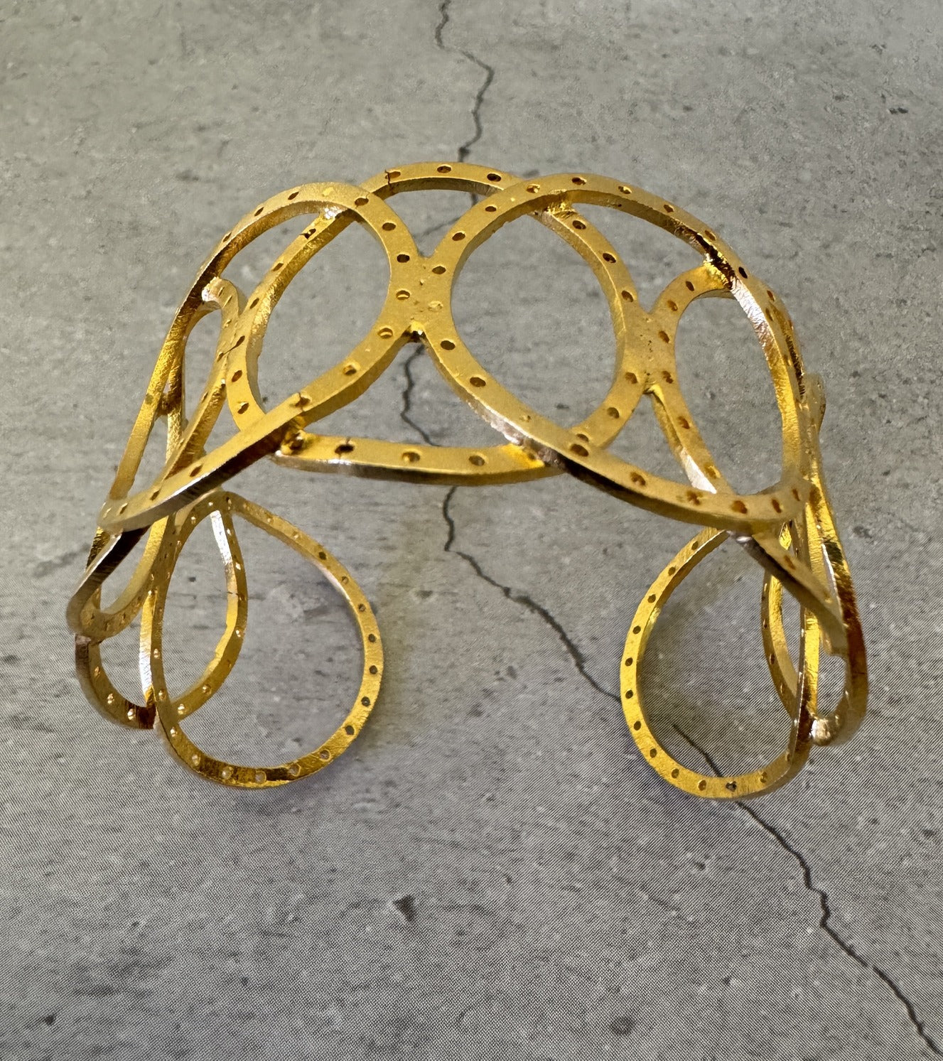 Overlap Ring Bracelet