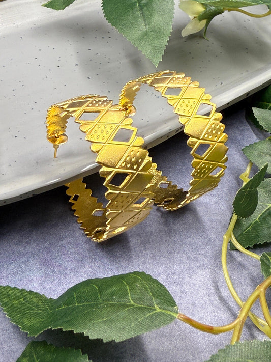 Cutwork Hoops