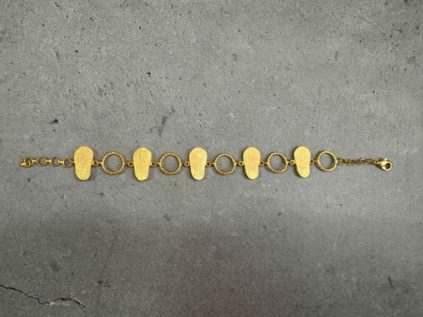 Abstract Loose Bracelet