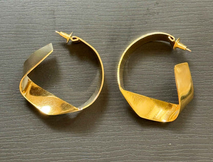 Twisted Hoops