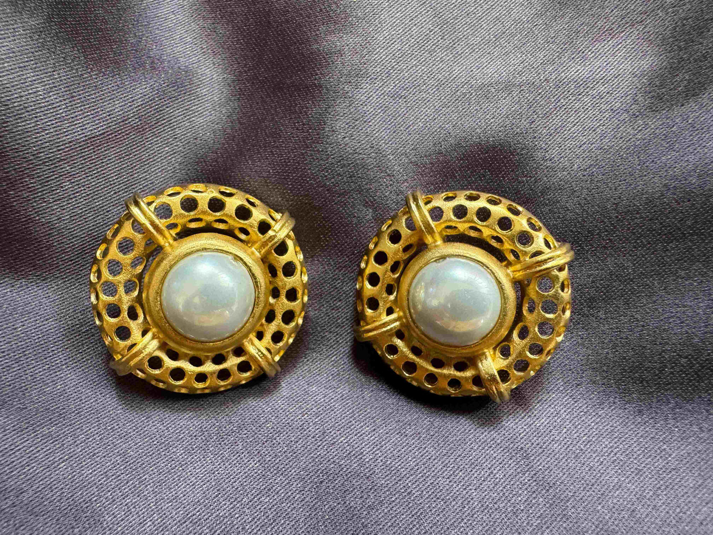 Textured Round Pearl Studs