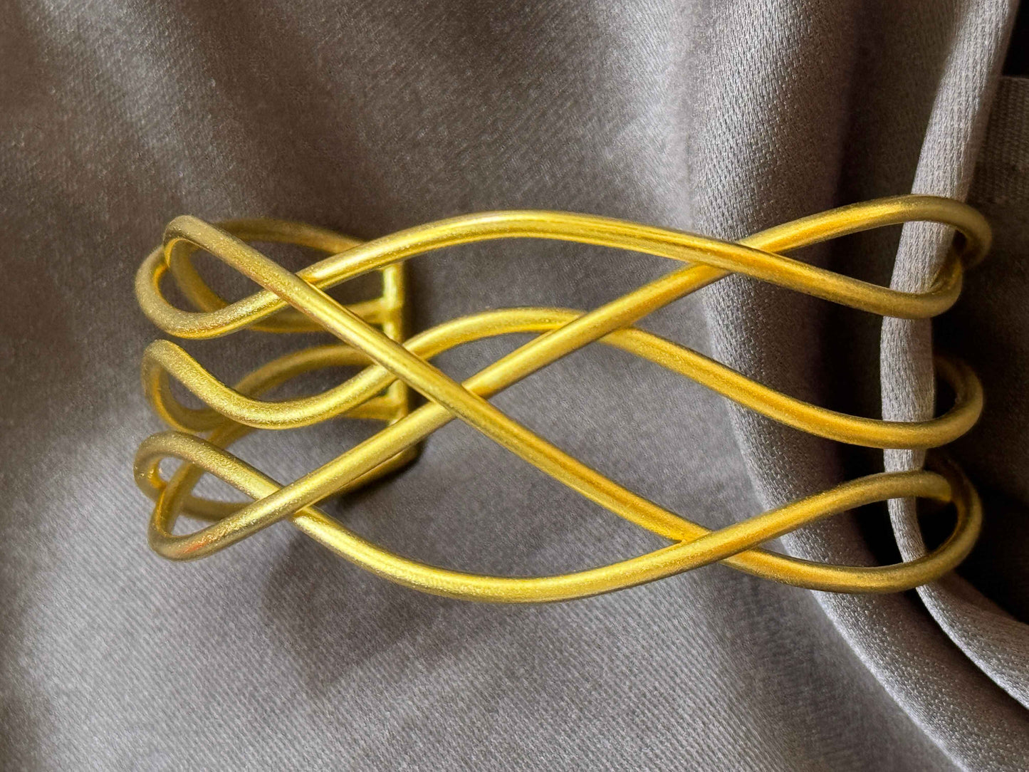 Entangled Wired Bracelet