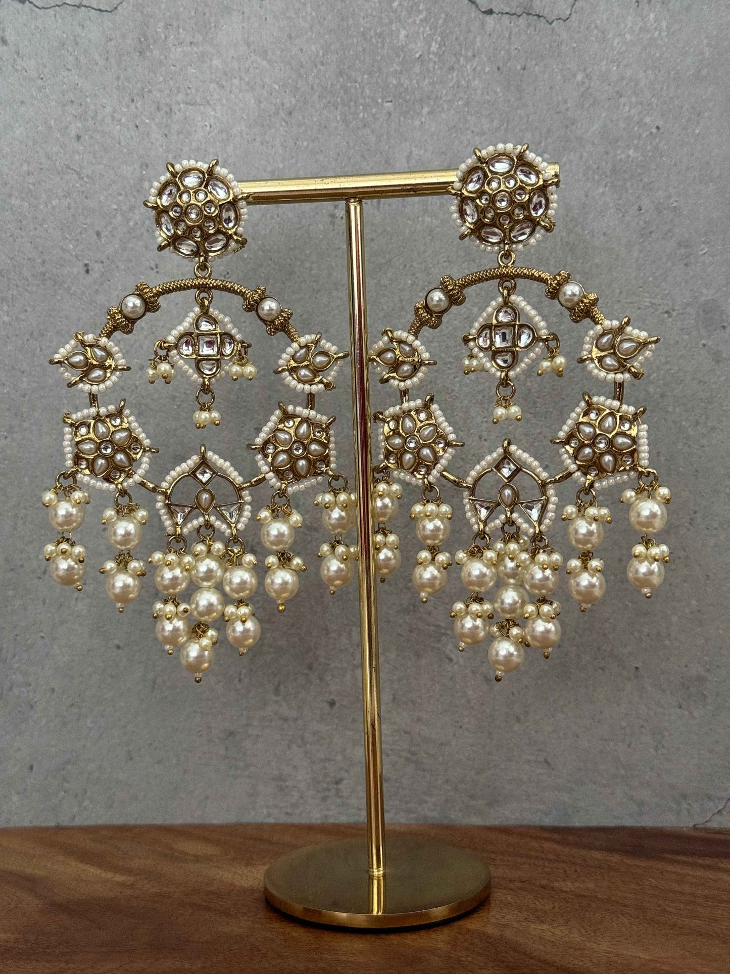Aliya Chaandbali
