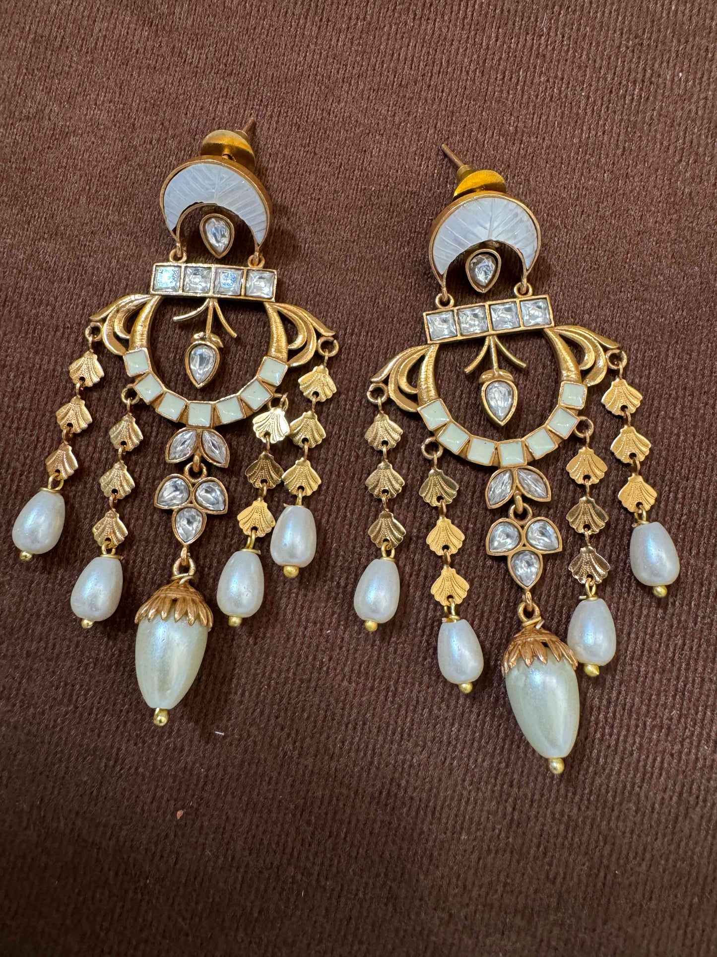 Meeru Danglers