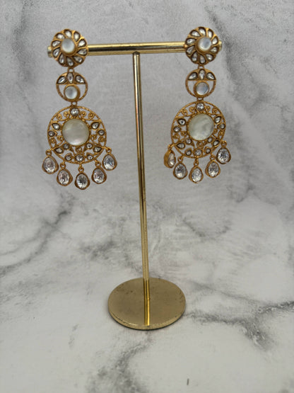 Tia Danglers