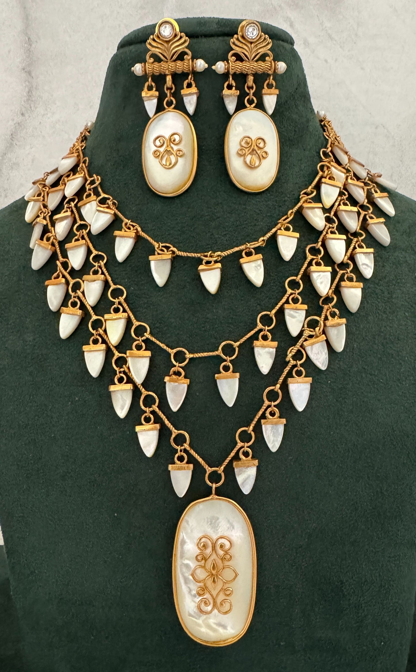 Rani Layer Necklace Set