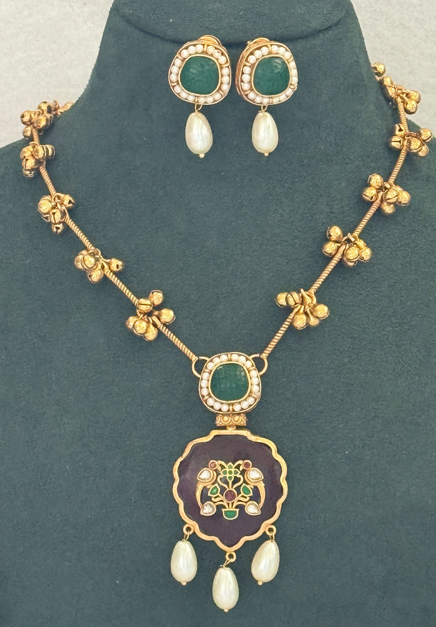 Pink Anaira Pendant Necklace Set