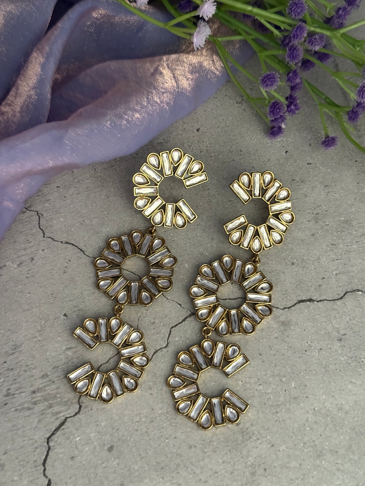 3-layer Round Danglers