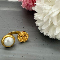 Pearl Ring