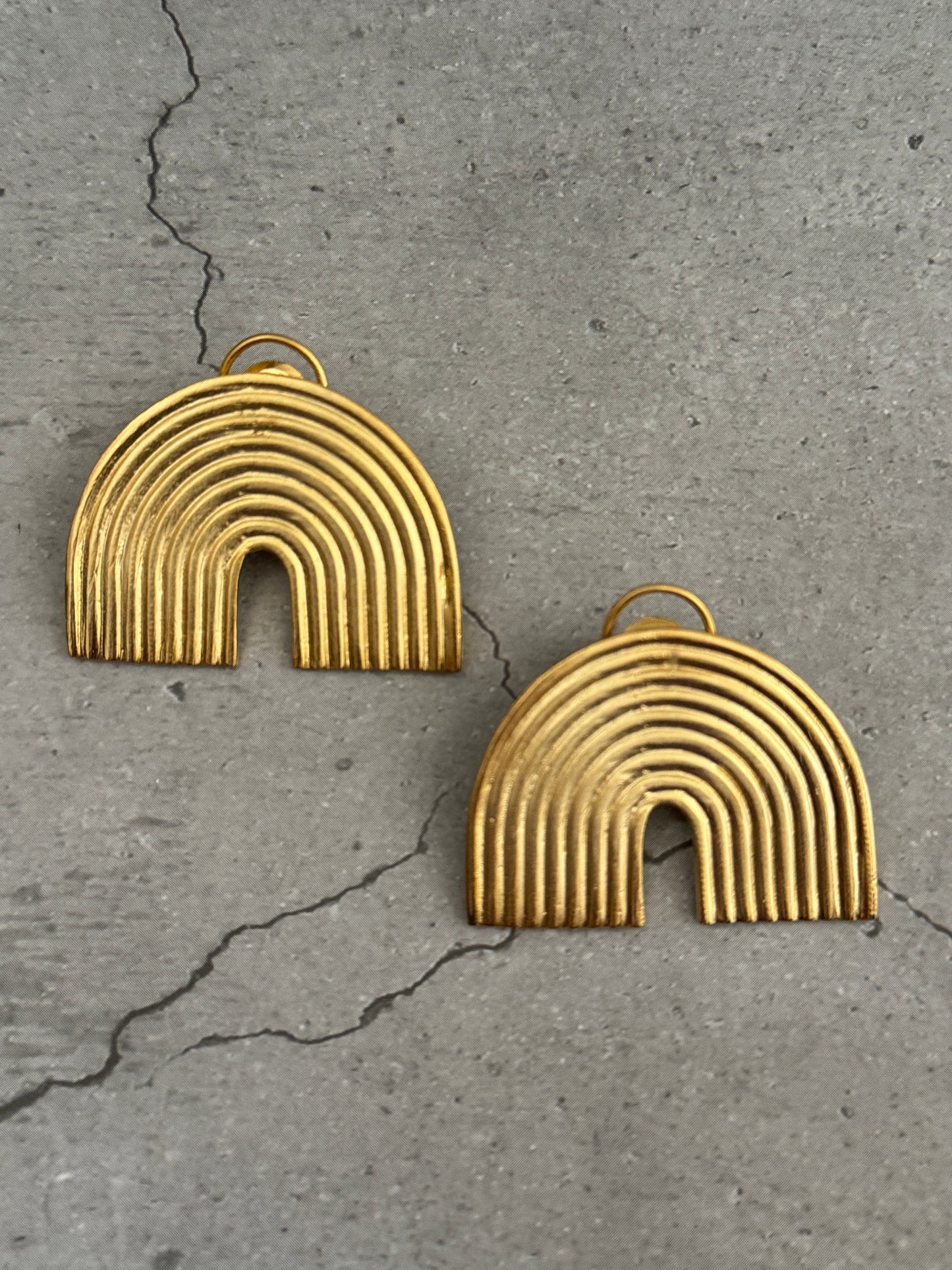 Rainbow Studs