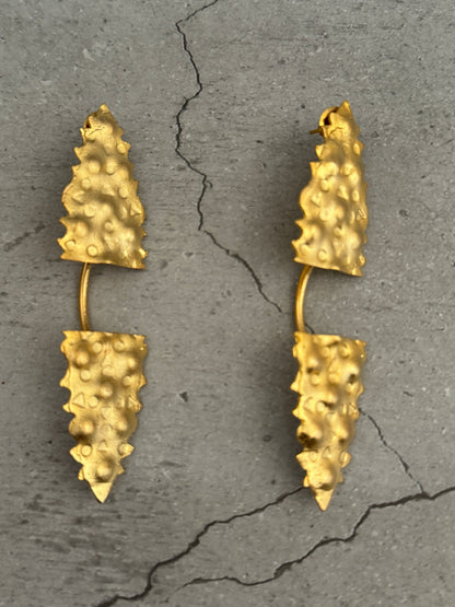Ishara Textured Studs