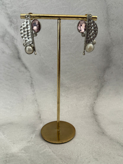 Silver Ira Crystal Studs