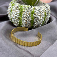 Textured Plate Bracelet