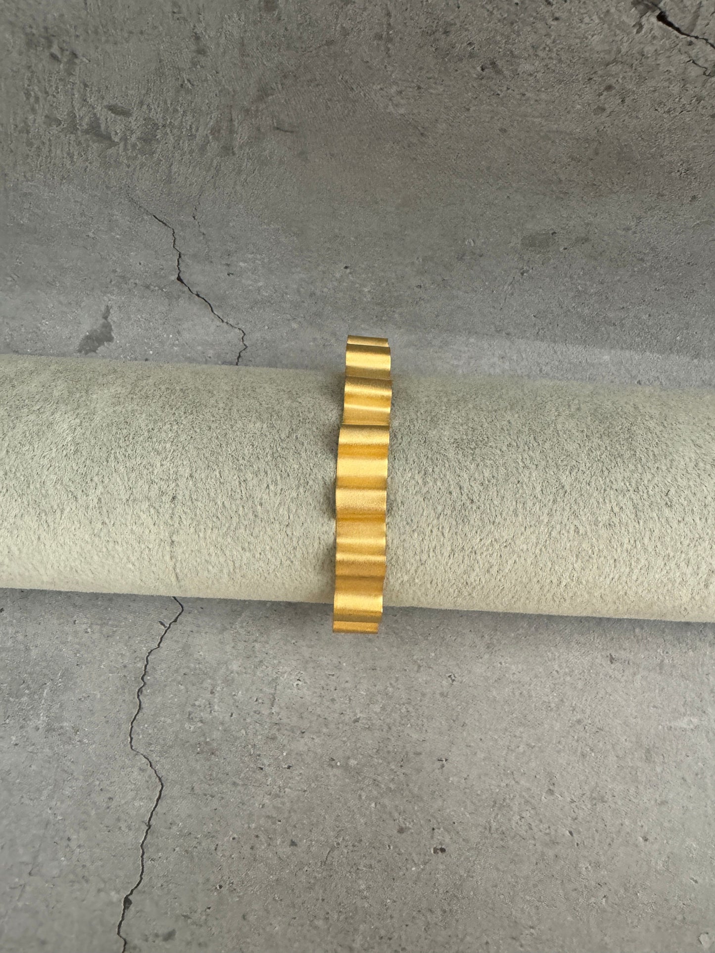 Niva Plate Bracelet