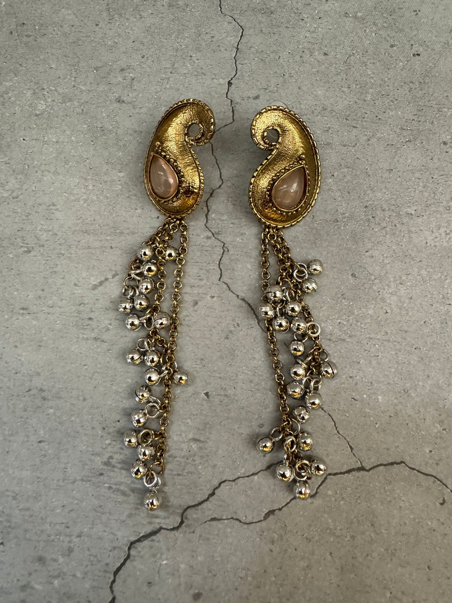 Keri Ghungroo Danglers