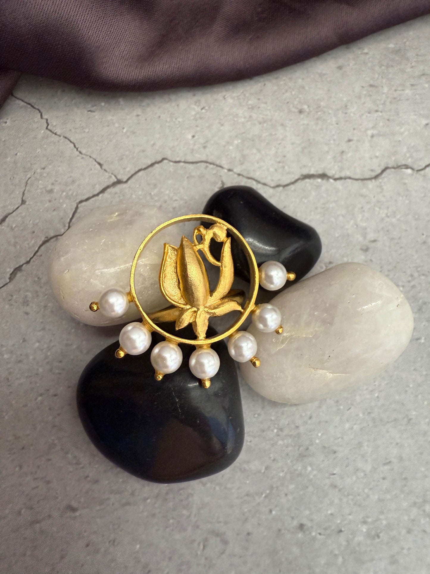 Lotus Ring