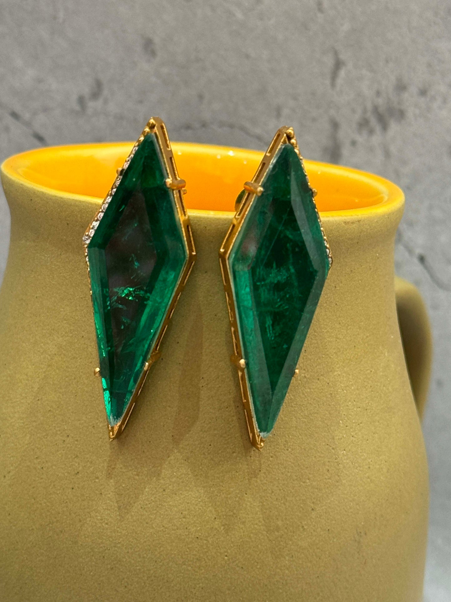 Green Kite Studs