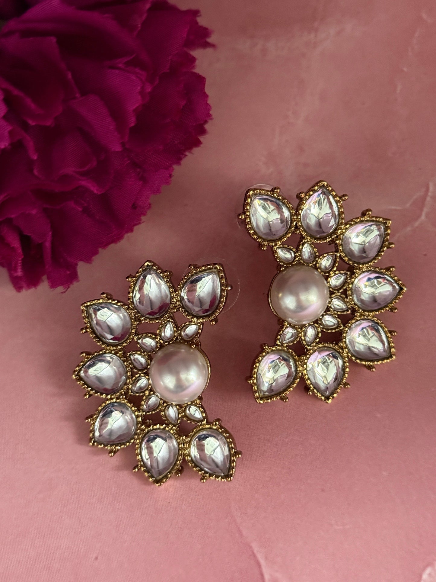 Iravya Studs