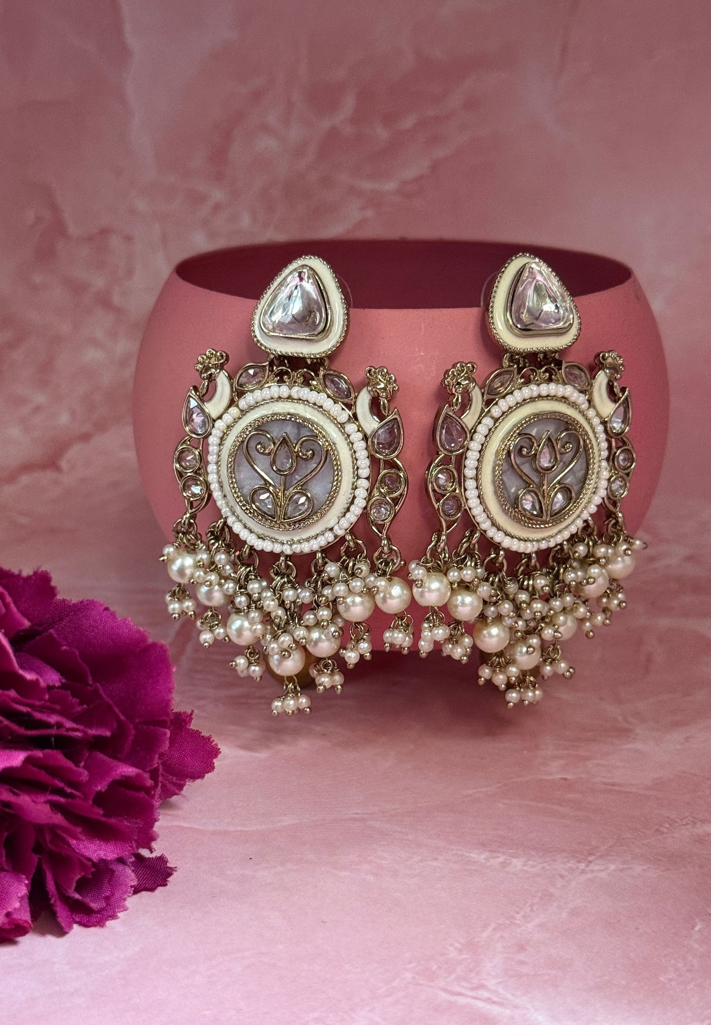 Ishani Danglers