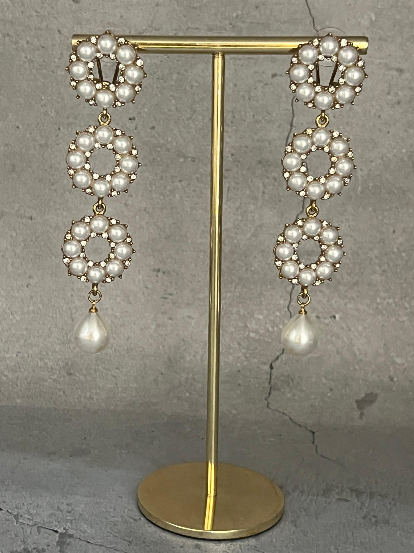 Pearl Round Danglers