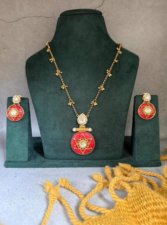 Red Miraya Pendant Necklace Set