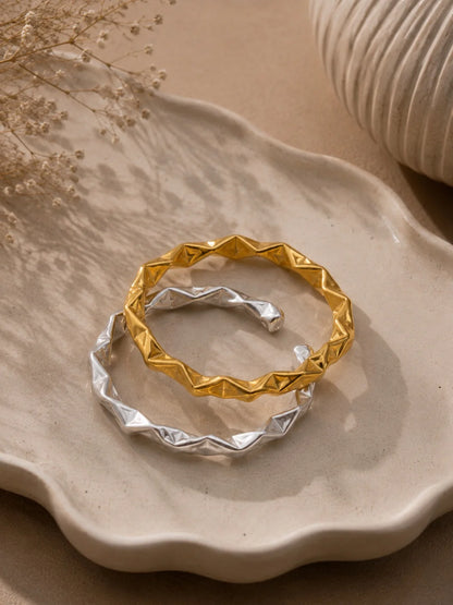 Gold Twisted Kada