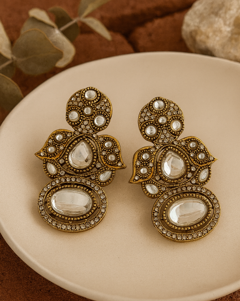 Tarini Danglers